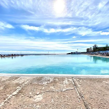 Estandar De 1 Y Vista Al Jardin Con Wifi Y Estupenda Piscina En * Costa Del Silencio