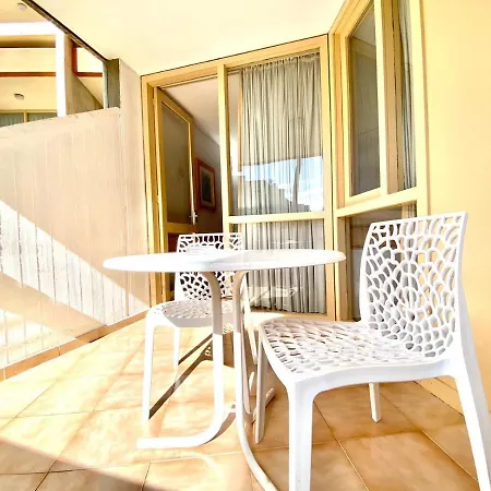 Estandar De 1 Y Vista Al Jardin Con Wifi Y Estupenda Piscina En * Costa Del Silencio